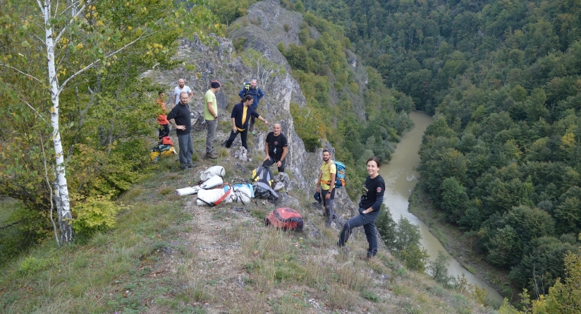 S-au făcut primele săpături arheologice în Peștera „Gaura din Cetățeaua de la Vima Mică”