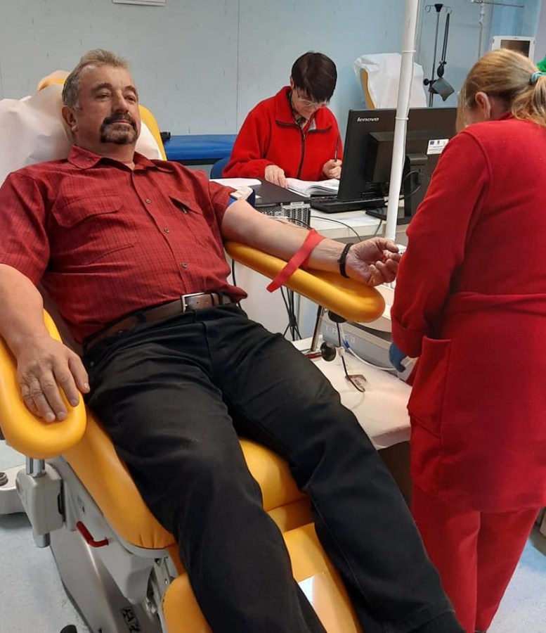 Exemplu de urmat: Donează sânge de ani de zile, iar ieri a făcut asta pentru ultima dată înainte de a împlini vârsta maximă pentru această acțiune