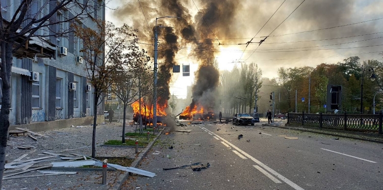 În această dumineață: Bombardamente ruse de o amploare fără precedent în ultimele luni au lovit Ucraina