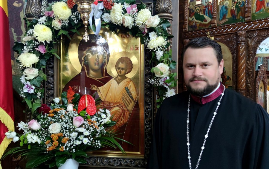 Pr. Adrian Dobreanu: Întâlnirea cu Maica Domnului ne poate schimba viața! – scurtă meditație la Praznicul închinat Izvorului Tămăduirii