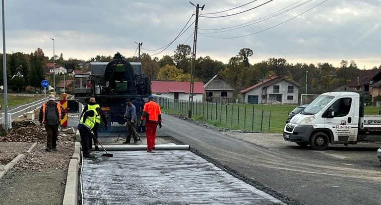 Lucrare importantă în Baia-Sprie: Un proiect esențial se implementează zilele acestea în orașul maramureșean! Are un rol însemnat în dezvoltare!