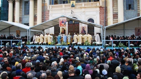 14 octombrie – Sfânta Cuvioasă Parascheva; PS Timotei Sătmăreanul va sluji în sobor de arhierei la Catedrala Mitropolitană din Iași