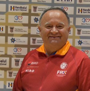 Un profesionist al catedrei: Ioan Băban, specialistul handbalului maramureșean care a educat tinerele talente, a împlinit 70 ani! O viață în Sport!
