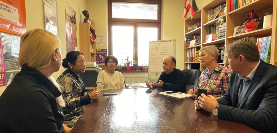 Limba chineză: Clasele Confucius reîncep din această toamnă la Colegiul Național „Gheorghe Șincai” din Baia Mare