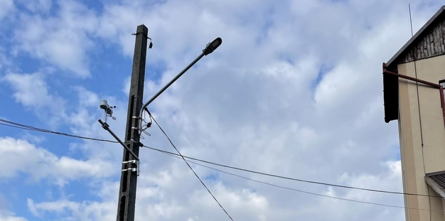 Info utile timp real: Rețeaua Meteo Maramureș se îmbogățește cu noua stație monitorizare permanentă a vremii comuna Remeți! Este funcțională a 5-a!