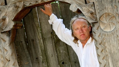 Ștefan Hrușcă vine acasă în turneu: Artistul din Maramureș va aduce iar colindele românești în fața publicului; Când este concertul!