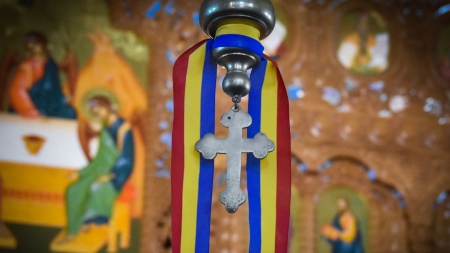 Biserica „Sfinții Arhangheli Mihail și Gavril” din Târgu Lăpuș și-a serbat hramul