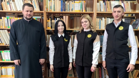 Elevi din cadrul Seminarului Teologic „Sf. Iosif Mărturisitorul” Baia Mare au participat la Simpozionul Național de la Galați