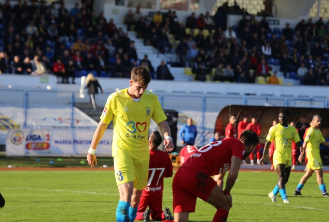 Fotbal Masculin Cupa României: Minaur Baia Mare a obținut zero puncte pe teren propriu, cu Hermannstadt! Suporteri oripilați de regulament!