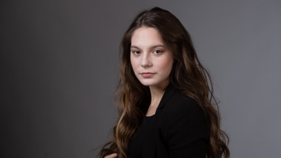 Băimăreanca Pamela Iobaji, o tânără actriță de succes la București