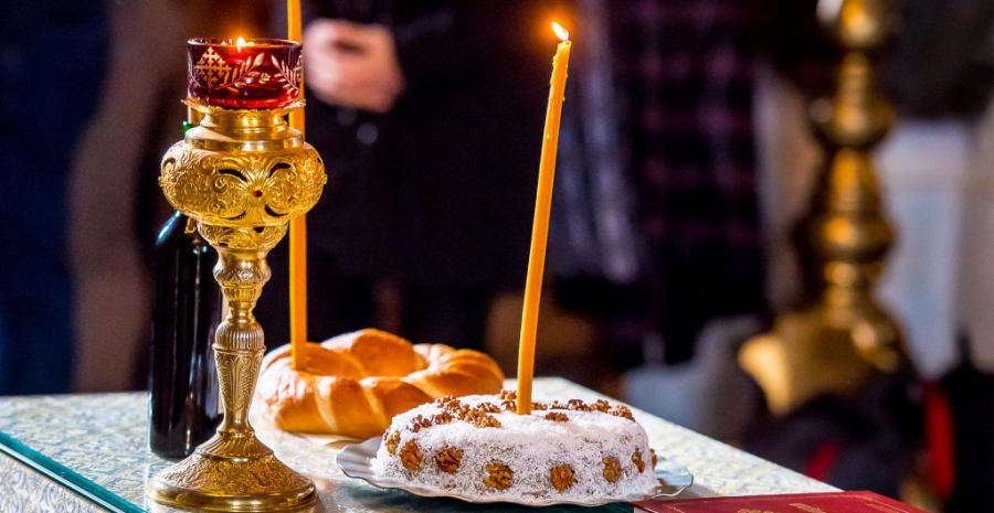5 noiembrie – „Moșii de toamnă”; Biserica Ortodoxă face pomenirea tuturor celor adormiți
