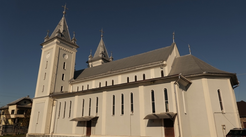 În Parohia Săcălășeni: Se fac înscrieri pentru copiii și tinerii care doresc să participe la activități specifice