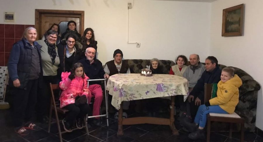 Trai frumos pentru bunici: Un nou Acasă pentru beneficiarii aflați în îngrijirea asociației maramureșene, „Suntem Vocea Lor”! S-a găsit locuință!