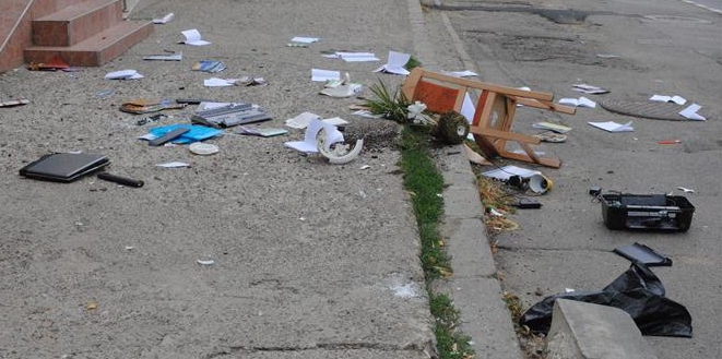 Bărbat recalcitrant internat la Spitalul de Psihiatrie din Sighetul Marmației; Arunca pe stradă cu obiecte și asculta muzica tare