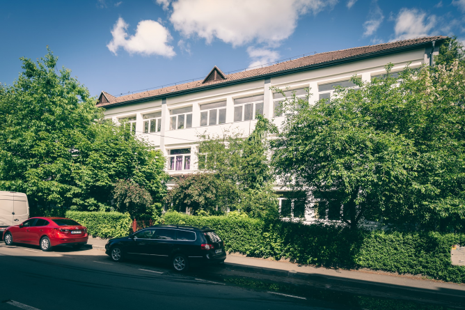 Scrisoare deschisă a Colectivului de cadre didactice al Școlii Gimnaziale „Alexandru Ivasiuc” Baia Mare: „Cerem doar un pic de decență!”