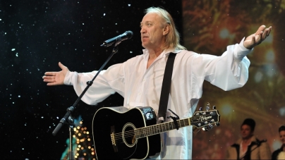 Emblematicul Ștefan Hrușcă își serbează ziua de naștere, rămânând vocea inconfundabilă a colindului românesc