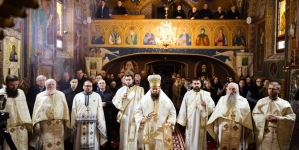 În această duminică: Liturghie Arhierească la Mănăstirea Bixad