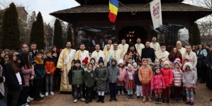 PS Timotei Sătmăreanul a participat la hramul Liceului Teologic Ortodox „N. Steinhardt” din Satu Mare