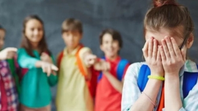 „Mesajul meu antiviolență”: Elevii din Maramureș pot participa la o campanie de prevenire și combatere a violenței în școli