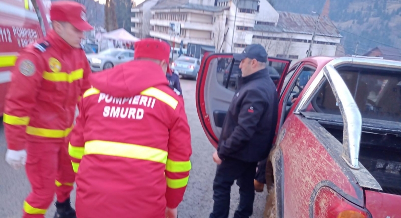 Salvamont Borșa a intervenit la Cascada Cailor în prima zi a anului