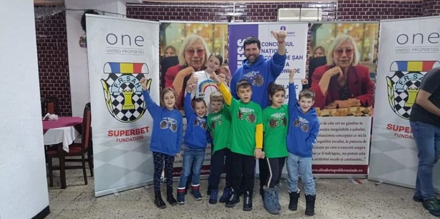 Avem copii foarte talentați: Micii leuți băimăreni au obținut la campionat o reușită superbă! 4 medalii naționale, cucerite de maramureșeni la șah!