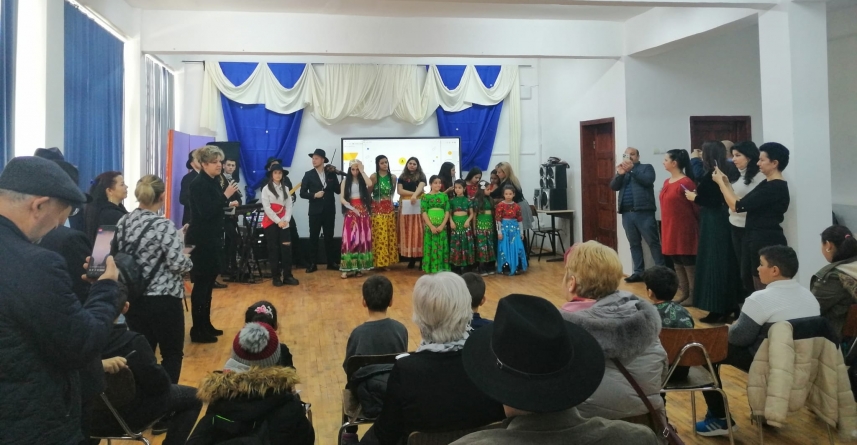 Cei 167 de ani de la dezrobirea romilor au fost marcați și la Școala Gimnazială Baia Sprie printr-un spectacol