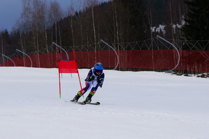 Din cauza condițiilor climatice: Programul Campionatului Național de Schi Alpin de la Borșa suferă mici modificări
