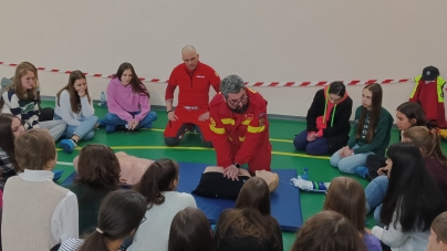 Un proiect-pilot de anvergură națională se derulează în sala de sport a Colegiului Național „Vasile Lucaciu” timp de trei zile