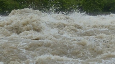 Bărbat găsit decedat în albia râului Vișeu