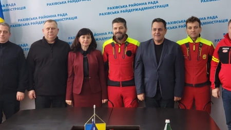 Anunț emis de Consulat: Oficiali din Maramureș, la activitate în Rahiv, pentru realizarea colaborării, între țări, pe componenta salvare montană!