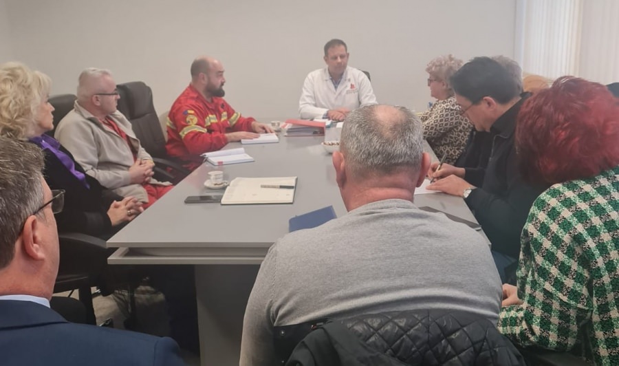 Spitalul Județean Baia Mare: Întâlnire între conducerea unității sanitare și cea a serviciului maramureșean de Ambulanță! Vezi care este scopul!