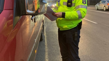 Nereguli privind transportul rutier de persoane; Ce amenzi s-au dat