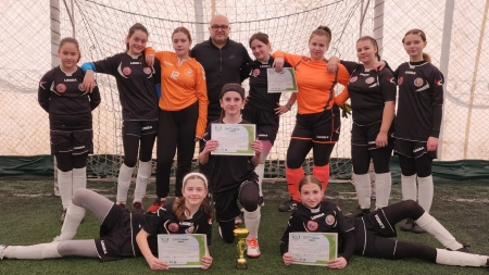 Echipa de fotbal feminin a Școlii 18 Baia Mare, campioană județeană
