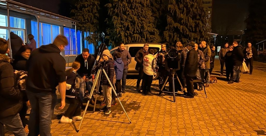 Cum s-a văzut apropierea celor două planete, Venus și Jupiter, de la Baia Mare