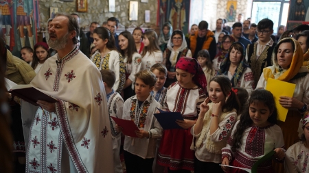 Preotul protopop Florin Stan din Târgu Lăpuș a slujit și a conferențiat în mijlocul credincioșilor români din Italia