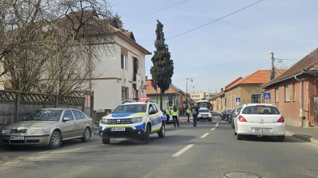 Vârstnică de 80 de ani lovită de mașină pe trecerea de pietoni; La volan era un angajat al Inspectoratului de Poliție Județean Maramureș