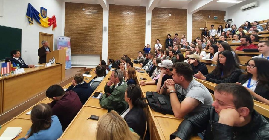 O zi din viața de student în Baia Mare! Studenția – o etapă importantă în evoluția unei persoane