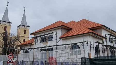 Lucrările sunt în desfășurare: Un sat maramureșean de tradiție va beneficia de reabilitarea căminului cultural! Iată anunțul făcut de responsabili!