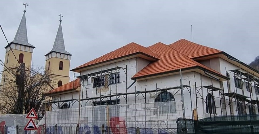 Lucrările sunt în desfășurare: Un sat maramureșean de tradiție va beneficia de reabilitarea căminului cultural! Iată anunțul făcut de responsabili!