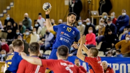 Gabriel Cumpănici va juca la Minaur următoarele trei sezoane