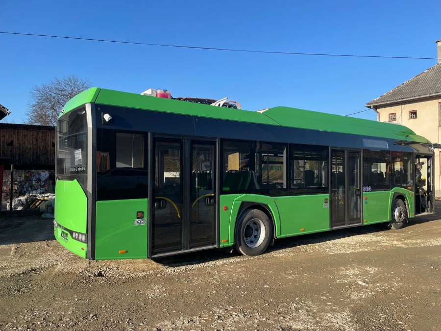 În Municipiul Sighetu Marmației: Va deveni funcțional în circulație autobuzul electric în orașul maramureșean! Este primul din totalul de 7!