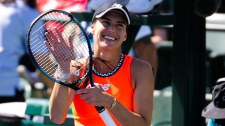 Indian Wells: Sorana Cîrstea a învins câștigătoarea Turneului Campioanelor, Caroline Garcia! Mesajul liderului mondial Iga Swiatek și șansa la trofeu!