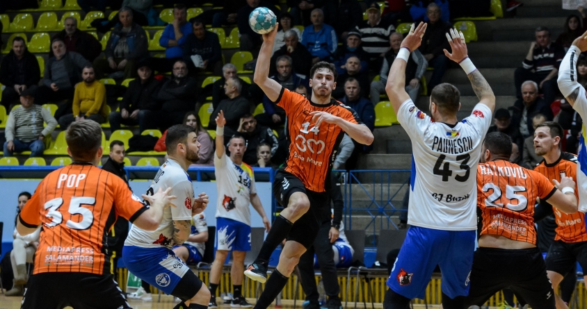 Handbal masculin: CS Minaur Baia Mare joacă azi cu CSM Focșani