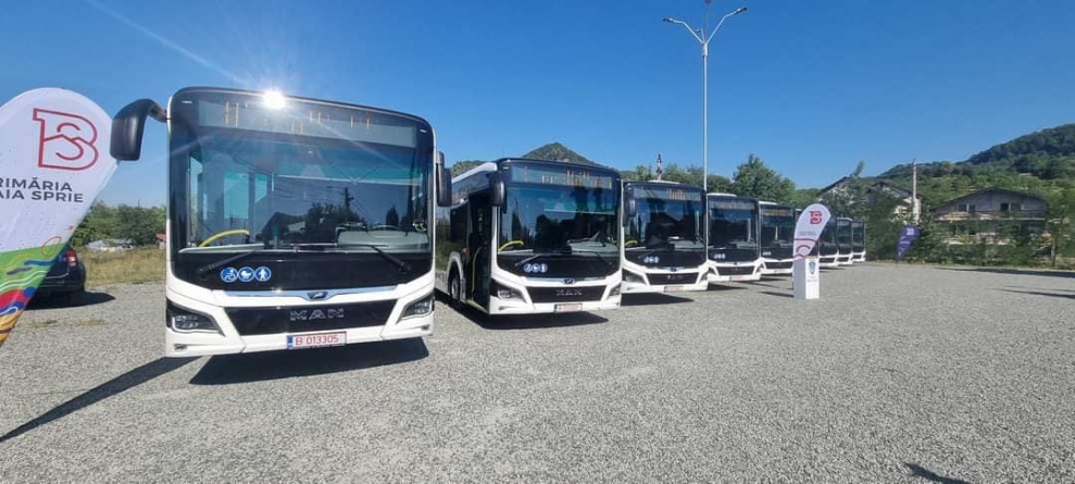 În Orașul Baia Sprie: Călătorii pe relația cu municipiul Baia Mare se declară încântați de cele 9 autobuze moderne funcționale între localități!