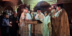 Fericirea credinței de Învierea Domnului în Maramureș: Sfinte biserici arhipline, acum, de marea sărbătoare! Sfânta Lumină care ne aduce mulțumire!