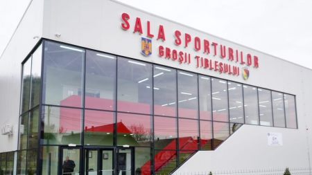 Nouă sală destinată sportului inaugurată în Maramureș: Fetele Minaurului și CNOPJ în regal handbalistic, în Groșii Țibleșului, la marea sărbătoare!