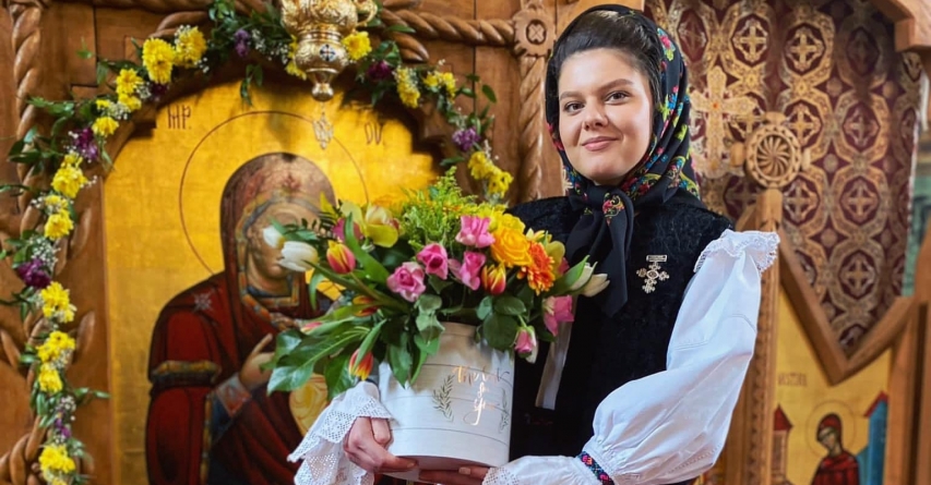 Îndrăgita interpretă Maria Mihali își serbează ziua de naștere