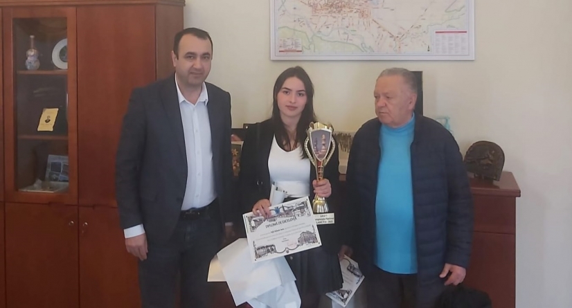 Mihaela Trifoi, șahista campioană din Sighetu Marmației!