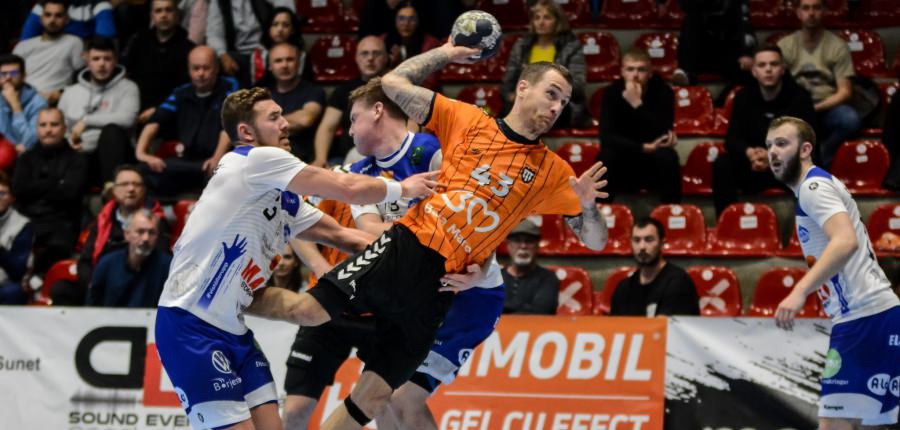 Stefan Vujic, încă trei sezoane la Minaur!