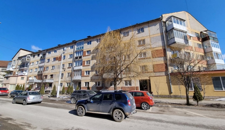 Veste fantastică pentru locatarii beneficiari în Borșa: Anunț important cu privire la modernizarea blocurilor de locuințe situate pe raza orașului!